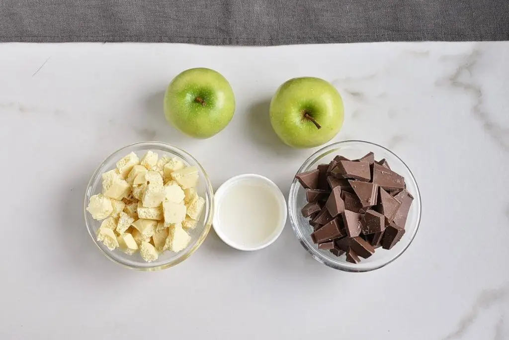 Ingredients for Apple Spider Web Pops