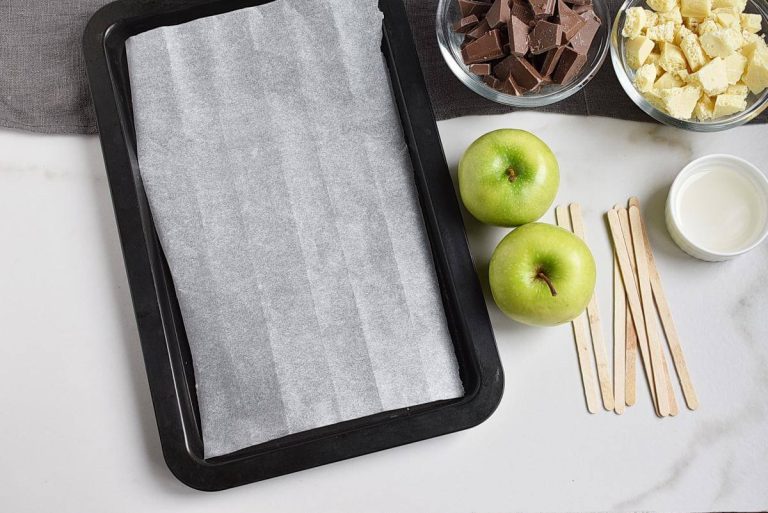 Step 1 - Apple Spider Web Pops