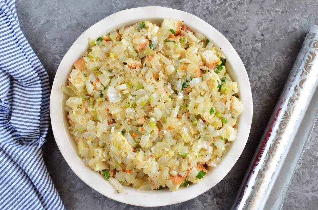 BaconParmesan Stuffing Recipe Cook.me Recipes