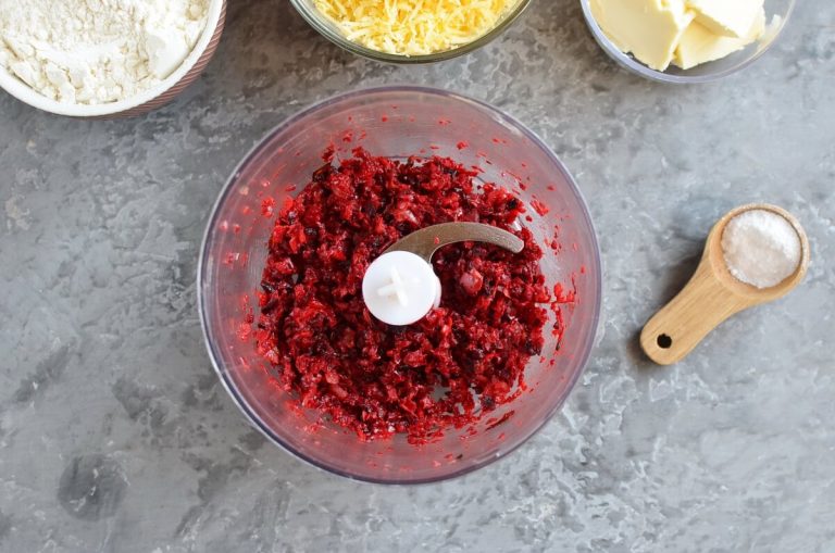 Step 2 - Beet and Cheddar Crackers