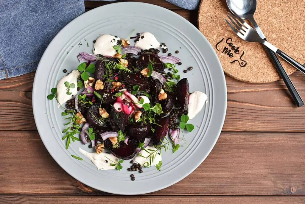 Healthy Charred Beetroot and Lentil Salad