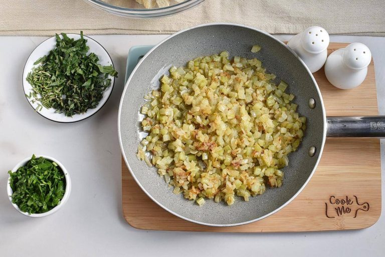Step 5 - Classic Traditional Thanksgiving Stuffing