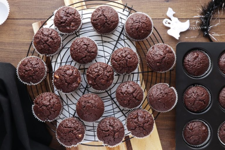 Step 6 - Easy Halloween Cupcakes