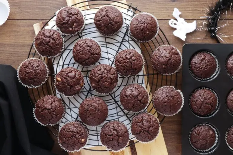 Step 6 - Easy Halloween Cupcakes