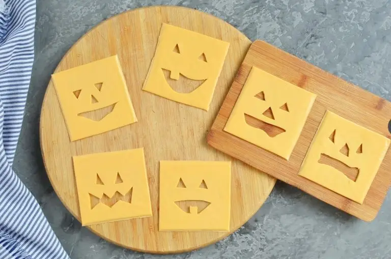 Step 2 - Frightfully Delicious Jack-o’-Lantern Cheeseburgers