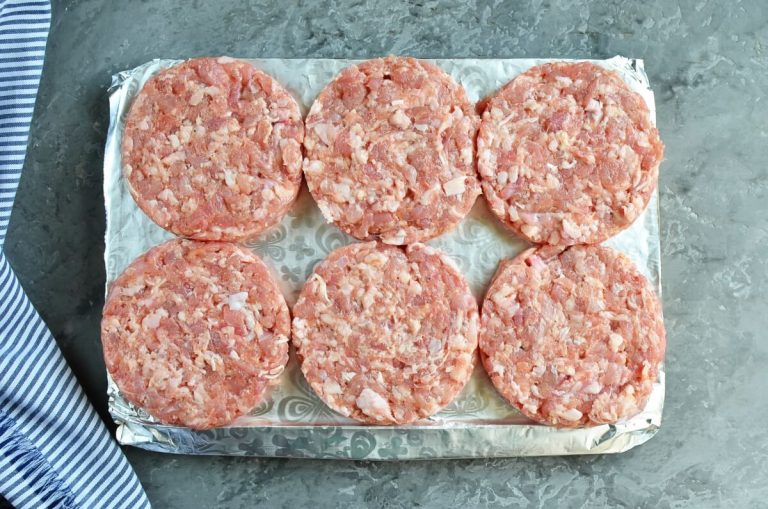 Step 4 - Frightfully Delicious Jack-o’-Lantern Cheeseburgers