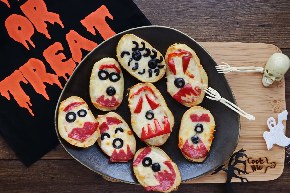 Halloween Baked Potato Skin Pizzas