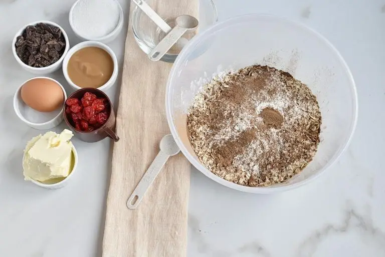Healthy Oatmeal Cherry Cookies recipe - step 2