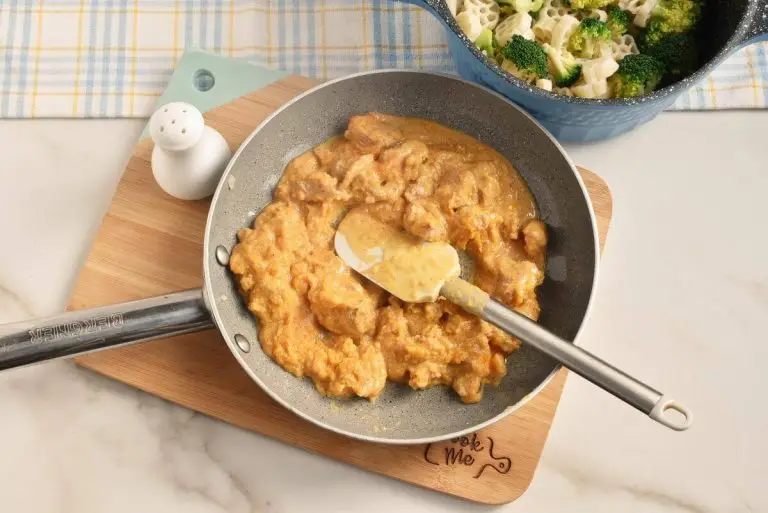 Step 5 - Pasta with Pumpkin Sauce with Broccoli