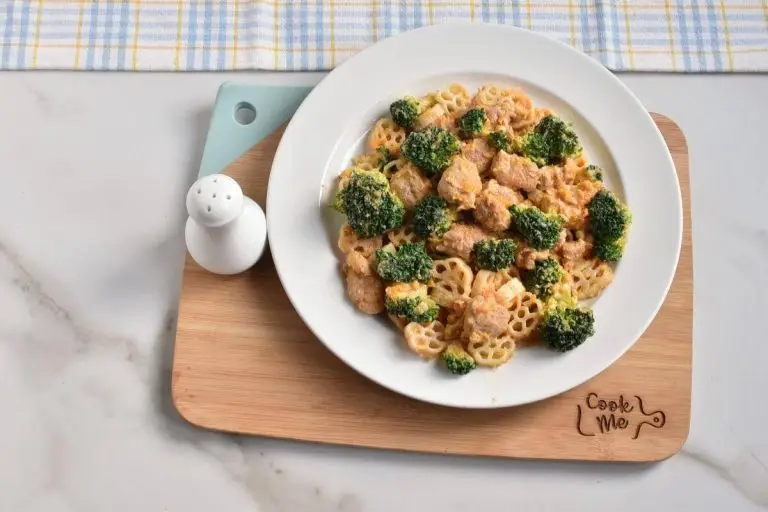 Step 7 - Pasta with Pumpkin Sauce with Broccoli