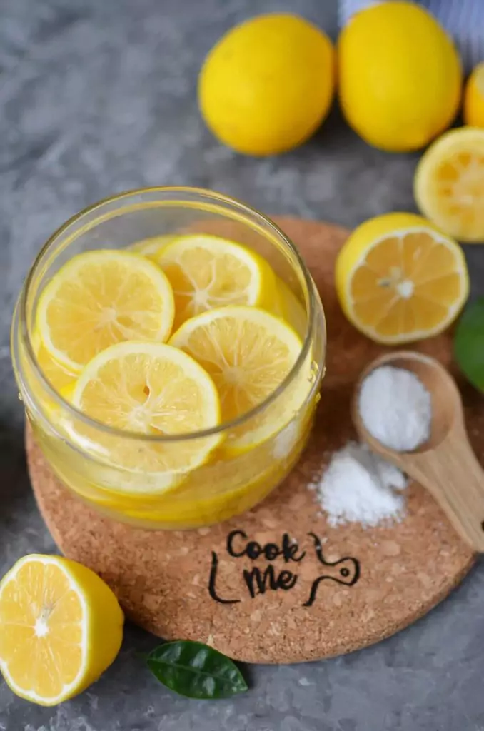 A simple recipe for preserving lemons