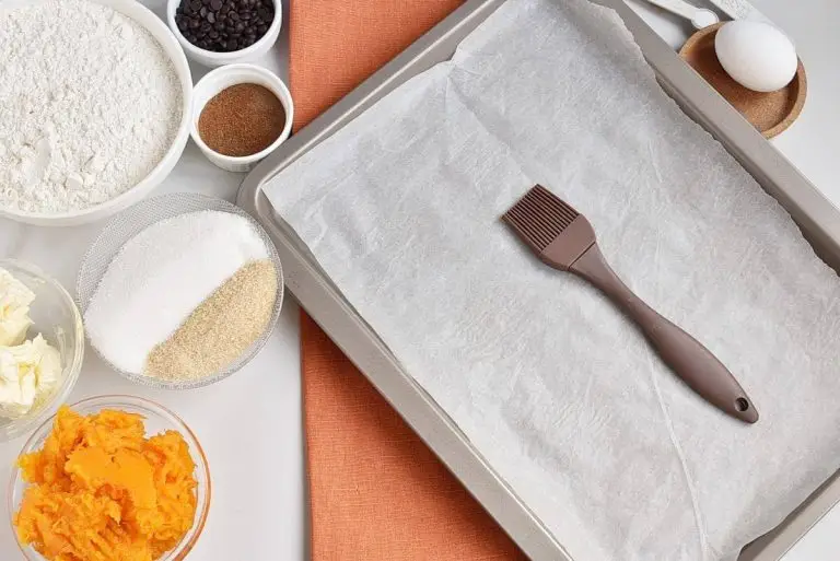 Step 1 - Pumpkin Chocolate Chip Bars