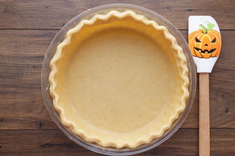 Step 3 - Pumpkin Cut-Out Pie