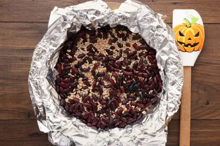 Pumpkin Cut-Out Pie recipe - step 6