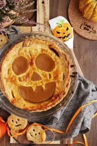 Pumpkin Cut-Out Pie