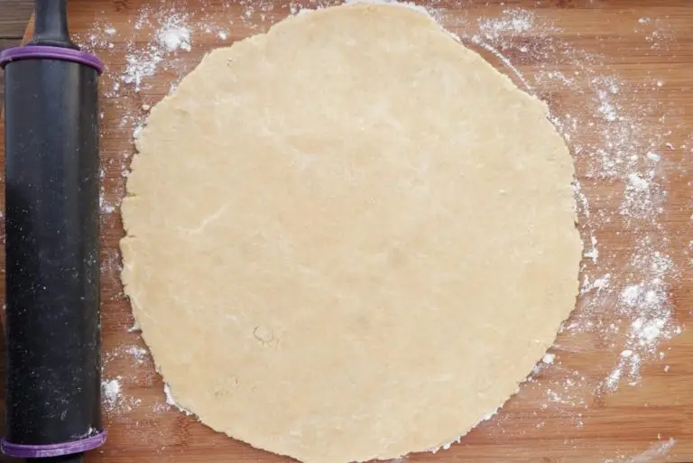Pumpkin Cut-Out Pie recipe - step 3