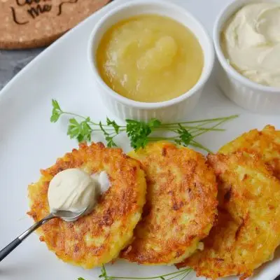 Quick Potato and Carrot Latkes Recipe-How To Make Quick Potato and Carrot Latkes-Delicious Quick Potato and Carrot Latkes