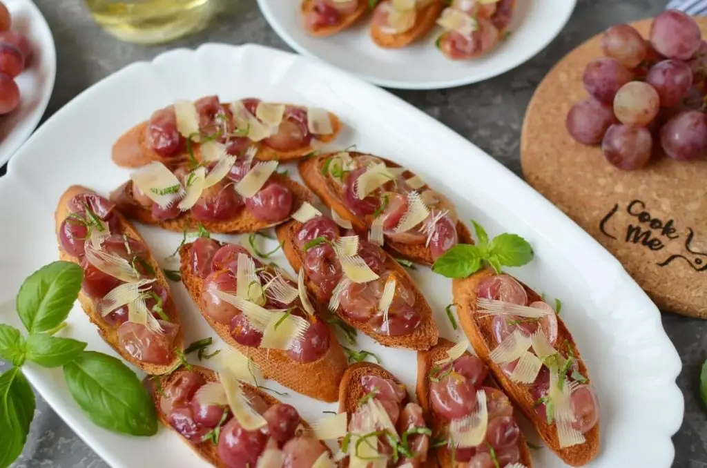 Roasted Grape Crostini
