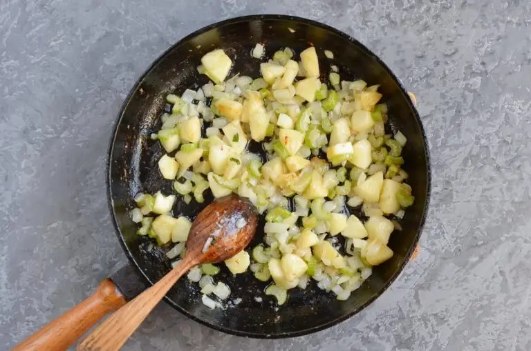 Step 5 - Sage, Sausage and Apple Dressing