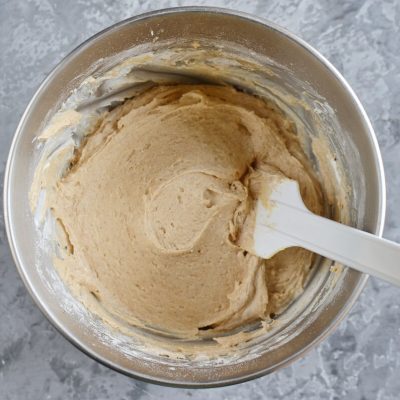 Spiced Apple-Mascarpone Bundt Cake recipe - step 6
