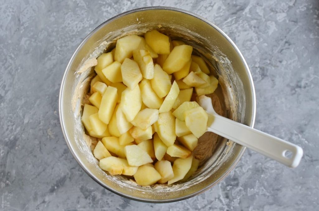Spiced Apple-Mascarpone Bundt Cake recipe - step 7