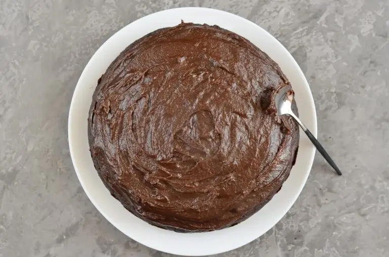 Step 8 - Vegan Mocha Cake