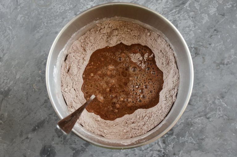 Step 4 - Vegan Mocha Cake