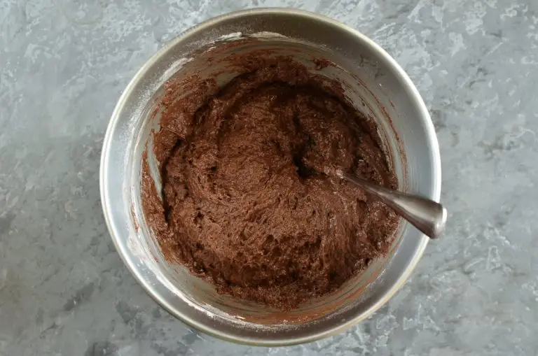 Step 4 - Vegan Mocha Cake