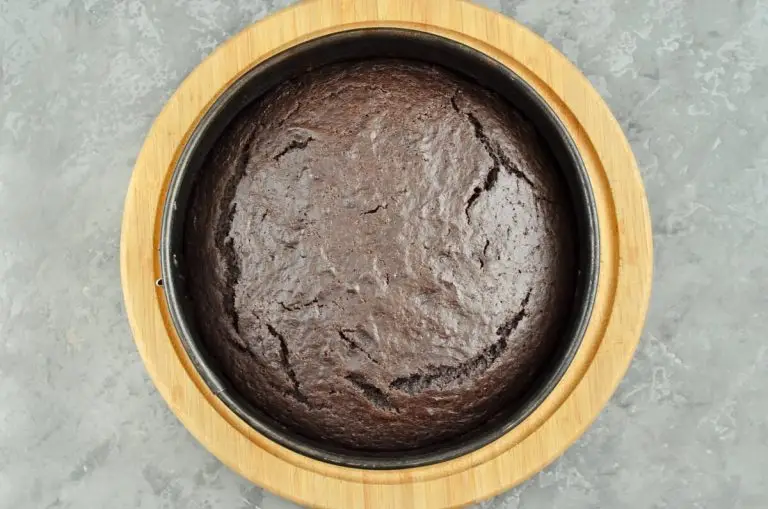 Step 6 - Vegan Mocha Cake