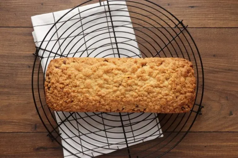Step 8 - Vegan Pumpkin Streusel Bread
