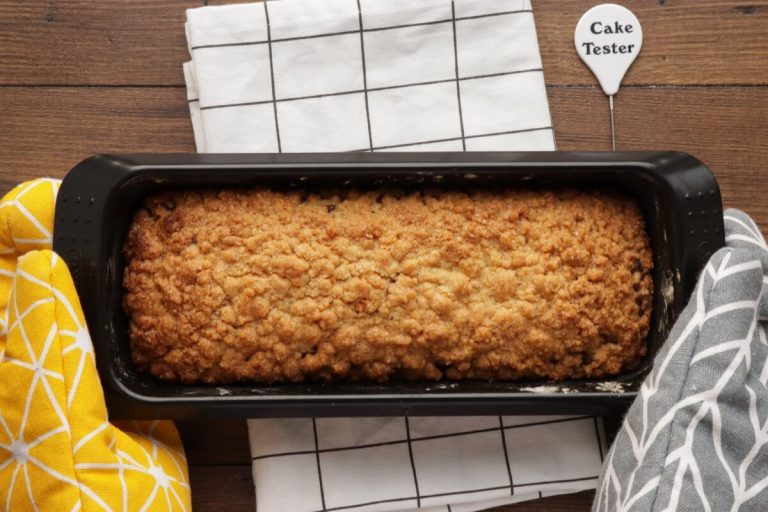 Step 7 - Vegan Pumpkin Streusel Bread