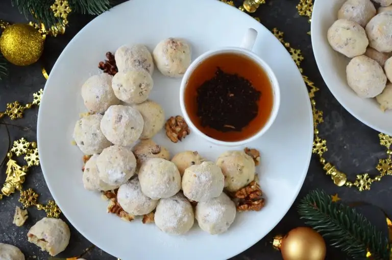 Step 10 - Russian Tea Cakes-Snowballs