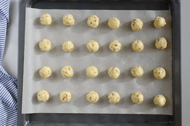 Step 5 - Russian Tea Cakes-Snowballs