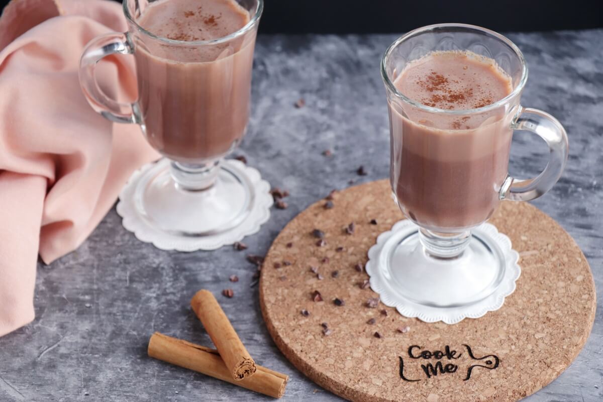 Adaptogenic Hot Chocolate Recipe-Sugar Free Adaptogenic Hot Chocolate-Healthy Dairy Free Hot Chocolate