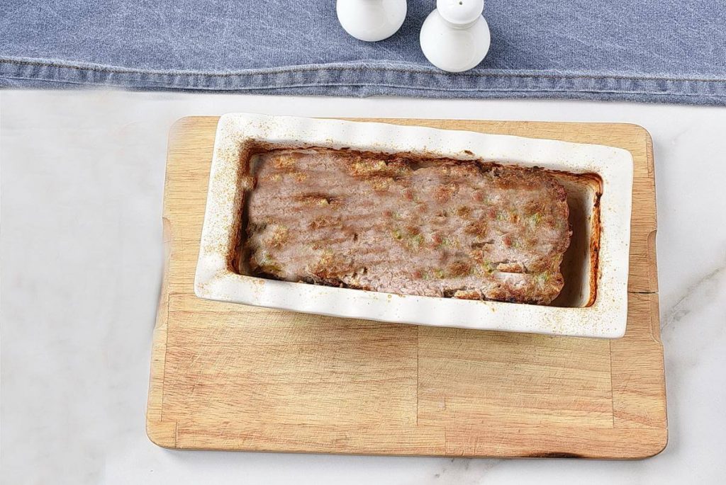 Amazing Zucchini Meatloaf recipe - step 5