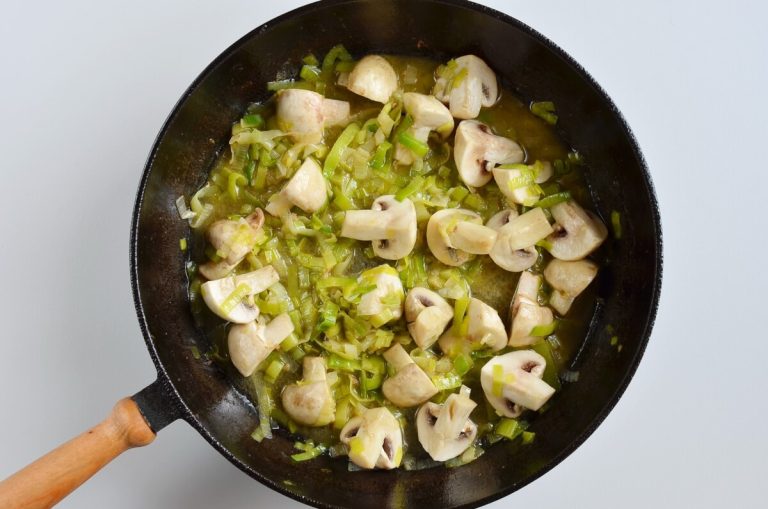 Step 7 - Braised Chicken Thighs with Mushrooms and Leeks