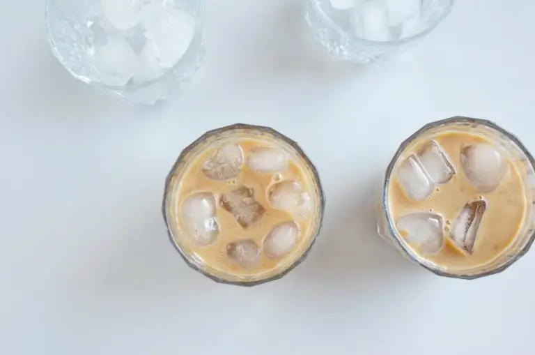 Step 6 - Chai Spiced White Russians