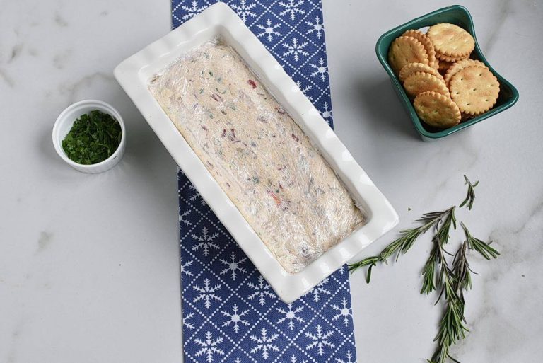 Step 4 - Christmas Appetisers – Italian Cheese Log