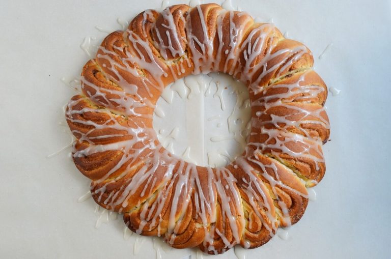 Step 17 - Cinnamon Roll Wreath