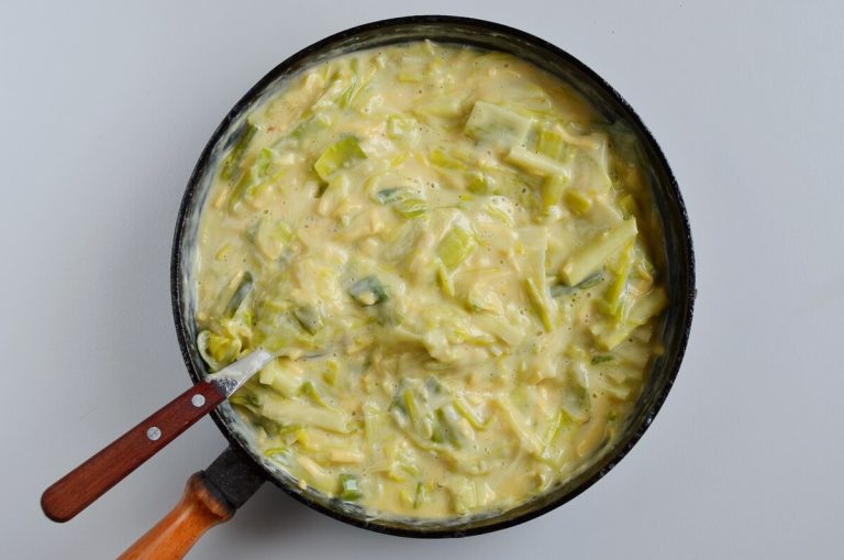 Step 4 - Creamed Leek Tart