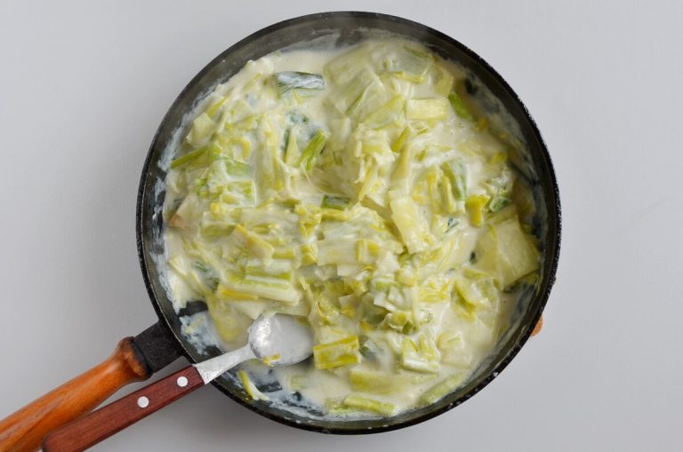 Step 3 - Creamed Leek Tart