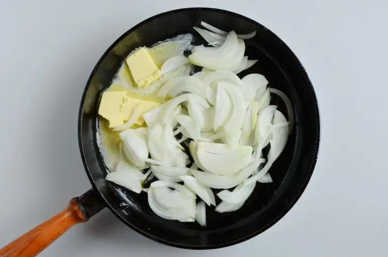 Step 2 - Gruyere, Mushroom & Caramelized Onion Bites
