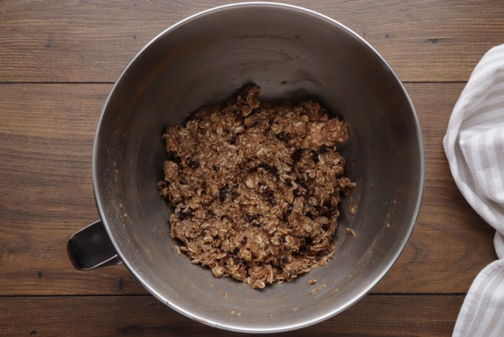 Healthy Oatmeal Breakfast Cookies recipe - step 3