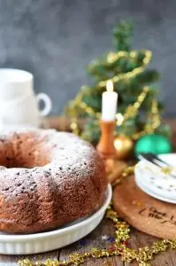 Holiday Apple Spiced Bundt Cake