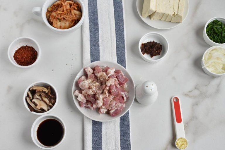 Step 1 - Kimchi Jjigae – Kimchi Stew