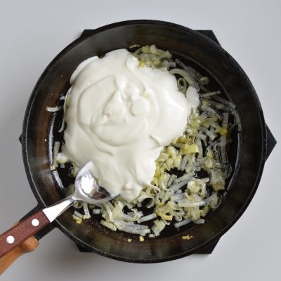 Leek, Potato & Cheese Souffle recipe - step 3
