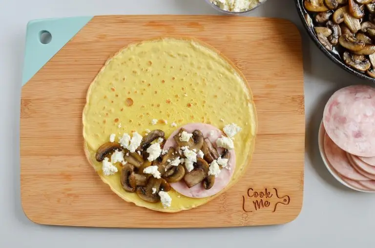 Step 7 - Mushroom Ham and Goat’s Cheese Pancakes