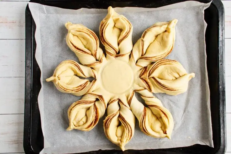 Step 10 - New Year’s Star Bread