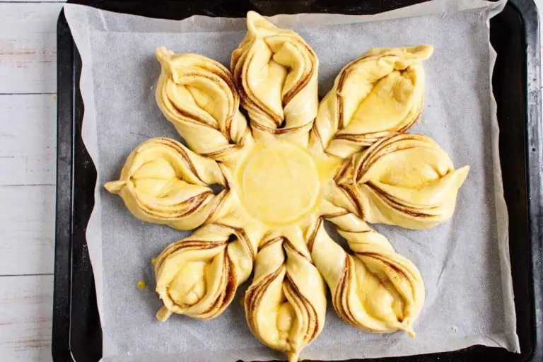 Step 13 - New Year’s Star Bread