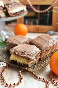 Queen Anne Squares